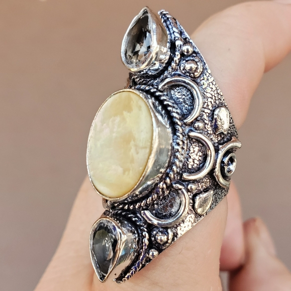 New Abalone Shell & White Topaz 925 Silver Statement Ring. - Picture 9 of 13